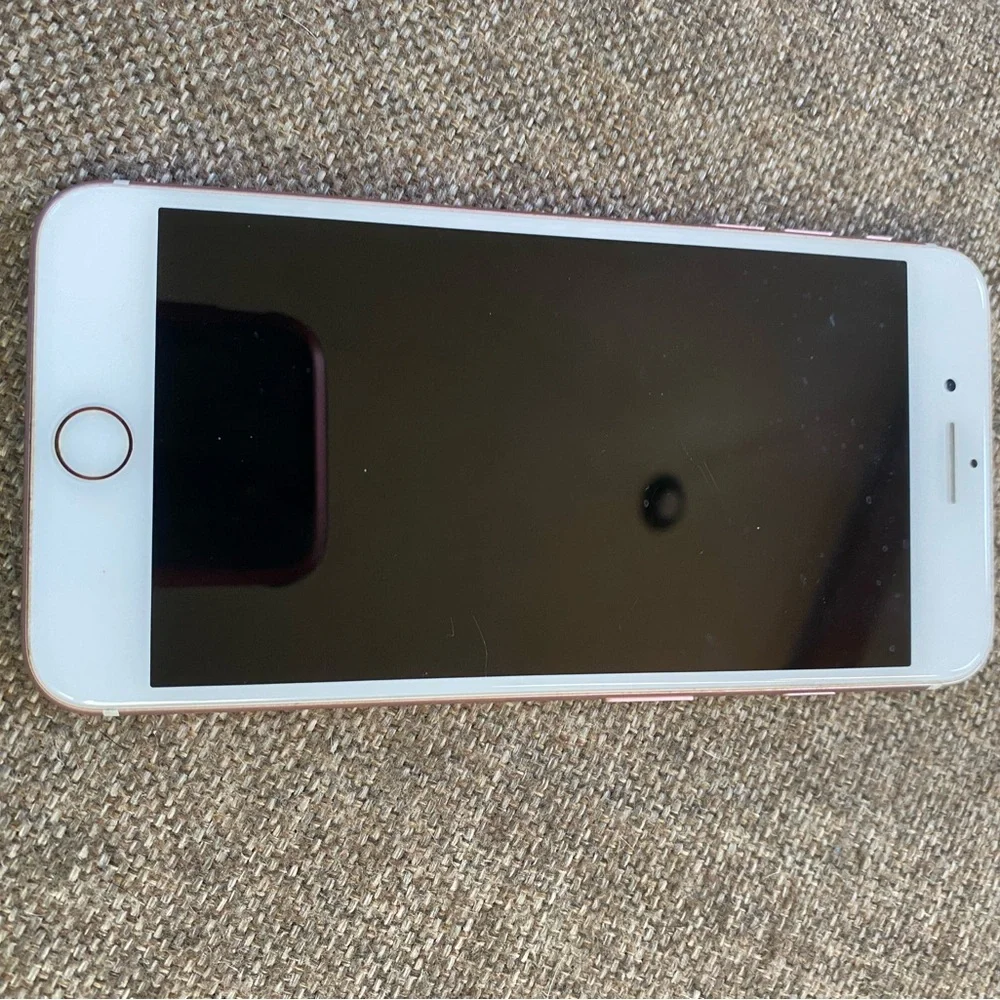 iPhone 7plus Gently used